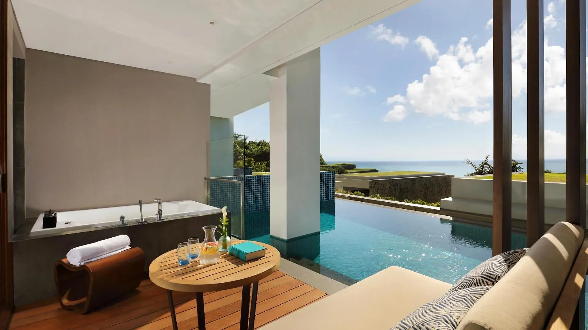 Anantara Uluwatu Bali Resort
